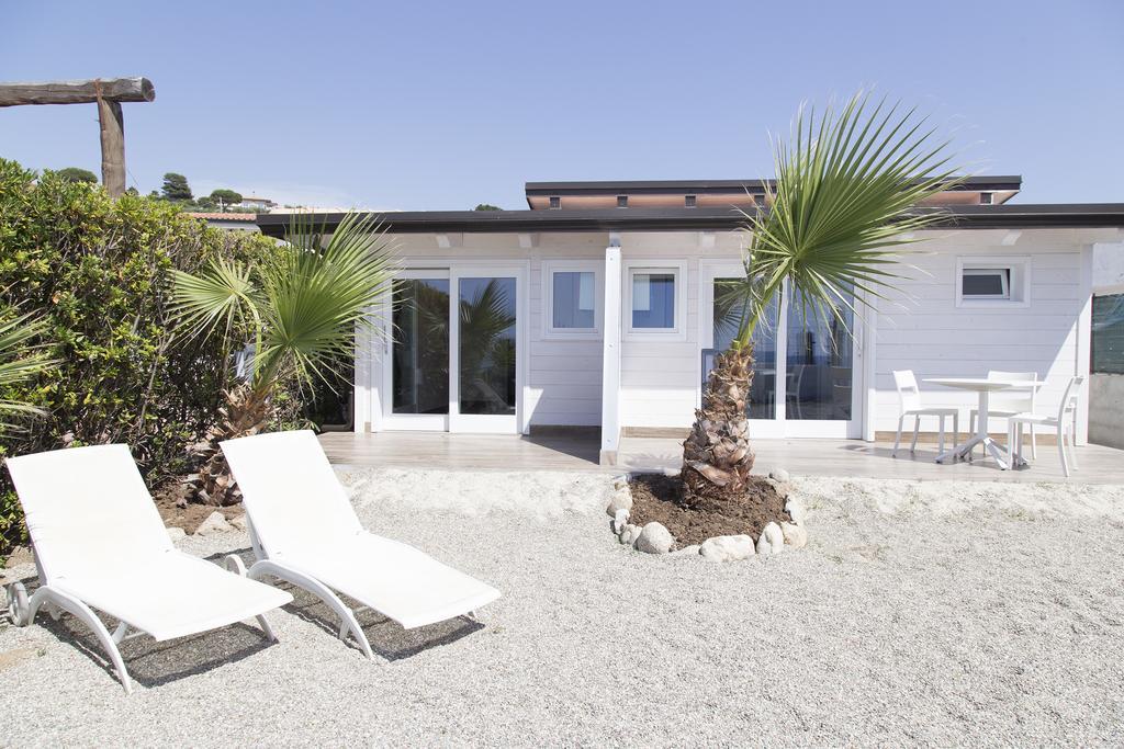 Marinella Beach Apartment Капо Ватикано Екстериор снимка